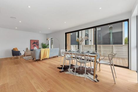 Photo of property in 2u3 Manning Street, Hamilton Central, Hamilton, 3204