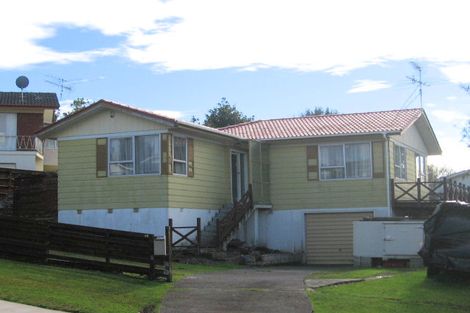 Photo of property in 28 Keegan Drive, Massey, Auckland, 0614