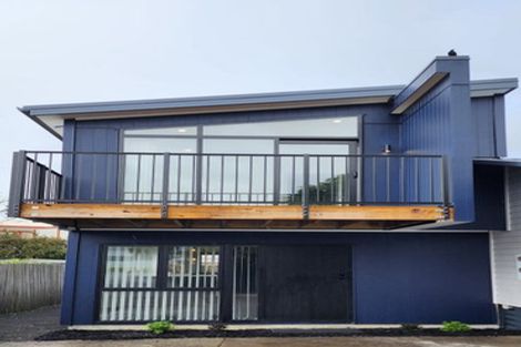 Photo of property in 19a Statesman Street, Henderson, Auckland, 0612