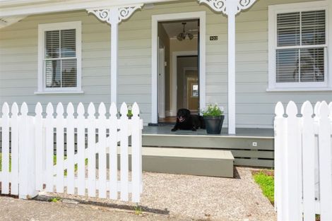 Photo of property in 102 Mackay Street, Thames, 3500