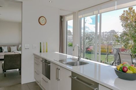 Photo of property in 95 Dover Street, St Albans, Christchurch, 8014