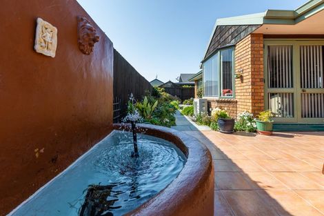 Photo of property in 10 Robert Coup Road, Kaiapoi, 7630