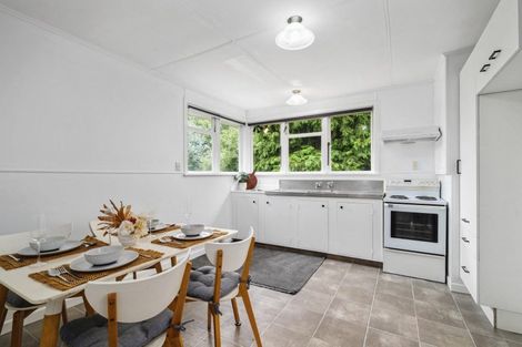 Photo of property in 266 Malfroy Road, Pomare, Rotorua, 3015