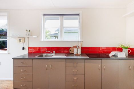 Photo of property in 28a Cambridge Street, Milson, Palmerston North, 4414