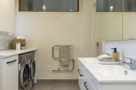 Photo of property in 9 Kowhai Road, Rainbow Point, Taupo, 3330