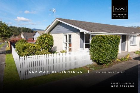 Photo of property in 15 Kaponga Street, Wainuiomata, Lower Hutt, 5014
