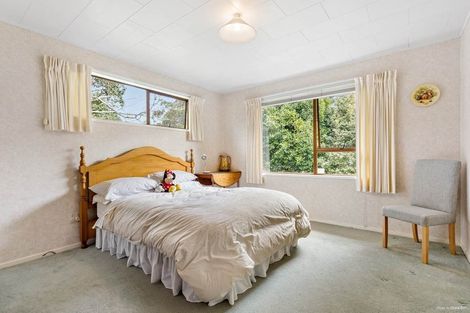 Photo of property in 34 Spinella Drive, Bayview, Auckland, 0629