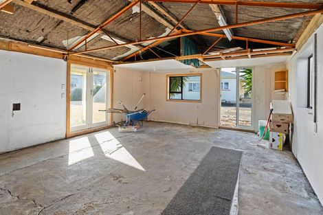 Photo of property in 8 Norbiton Road, Foxton, 4814