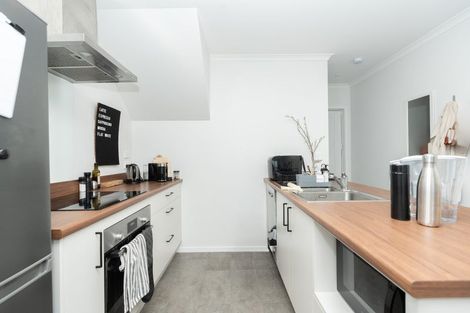 Photo of property in 24/10u Burrows Place, Frankton, Hamilton, 3204