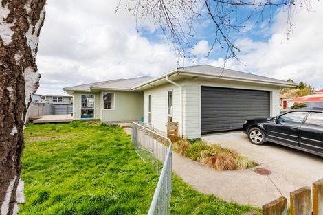 Photo of property in 3 Lambert Street, Marton, 4710