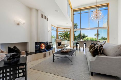 Photo of property in 5 Gilberd Place, Torbay, Auckland, 0630