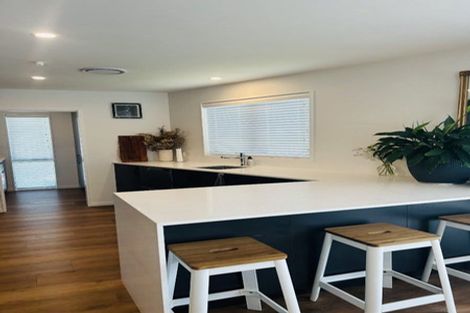 Photo of property in 22 Coupling Close, Prebbleton, 7604