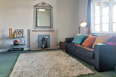 Photo of property in 10 Rira Street, Marton, 4710