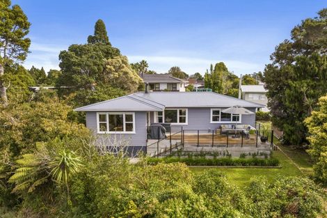 Photo of property in 81b Colwill Road, Massey, Auckland, 0614