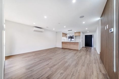 Photo of property in 7a Gambare Place, Wattle Downs, Auckland, 2103