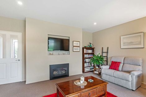Photo of property in 8 Melville Crescent, Rolleston, 7614