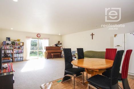 Photo of property in 6 Gina Avenue, Ranui, Auckland, 0612