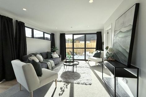 Photo of property in 4b Bathurst Street, Silverstream, Upper Hutt, 5019