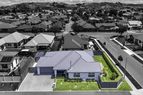 Photo of property in 4 Young Place, Taradale, Napier, 4112