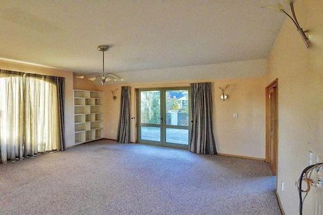 Photo of property in 9 Epsom Drive, Rangiora, 7400