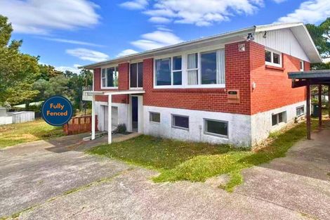 Photo of property in 33 School Road, Te Atatu South, Auckland, 0610