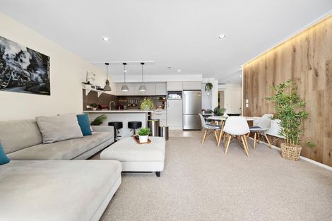 Photo of property in 67 Andrews Road, Queenstown, 9300