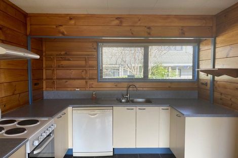 Photo of property in 27 Wiremu Street, Redwood, Christchurch, 8051