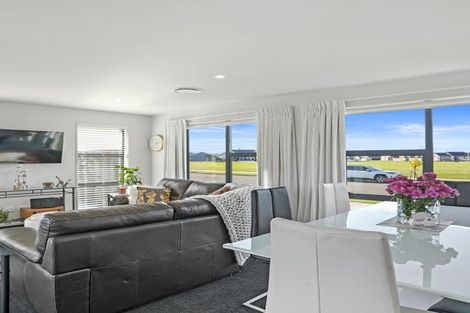 Photo of property in 21 Goldie Drive, Rangiora, 7400