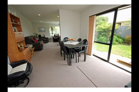 Photo of property in 231 Bower Avenue, North New Brighton, Christchurch, 8083