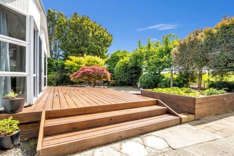 Photo of property in 81 College Road, Edgecumbe, 3120