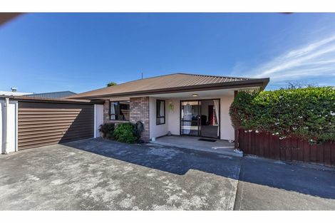 Photo of property in 17 Wiremu Street, Redwood, Christchurch, 8051