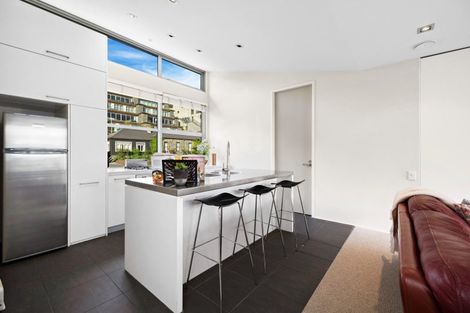 Photo of property in The Beeches Apartments, 9/60 Hallenstein Street, Queenstown, 9300
