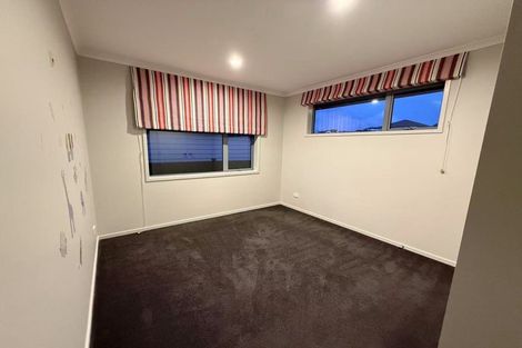 Photo of property in 98 Ridgedale Road, Silverdale, 0932