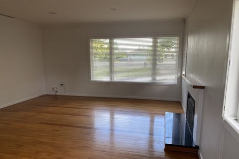 Photo of property in 95 Kervil Avenue, Te Atatu Peninsula, Auckland, 0610