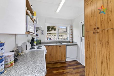 Photo of property in 90 Hair Street, Wainuiomata, Lower Hutt, 5014