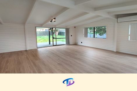 Photo of property in 2/12 Christmas Road, Manurewa, Auckland, 2102