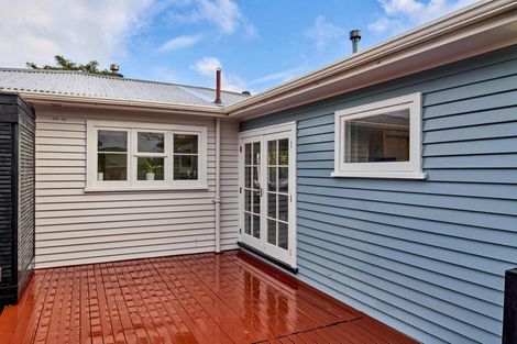 Photo of property in 168 Wellington Road, Wainuiomata, Lower Hutt, 5014
