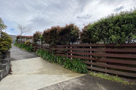 Photo of property in 2/39 Union Road, Howick, Auckland, 2014