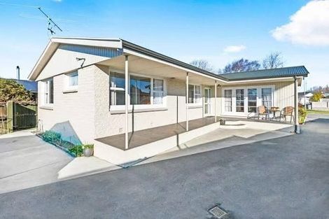 Photo of property in 27 Toorak Avenue, Avonhead, Christchurch, 8042