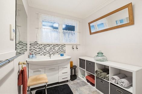 Photo of property in 26 East Road, Shannon, 4821