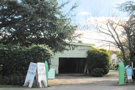 Photo of property in 122 Main Road, Waikanae, 5036