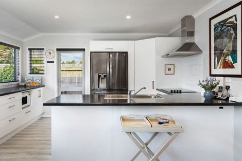 Photo of property in 36 Park Road, Katikati, 3129