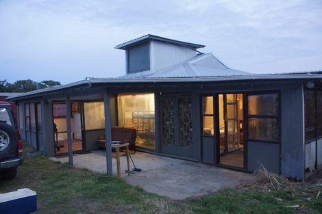 Photo of property in 7 Dune Crescent, Oreti Beach, Invercargill, 9879
