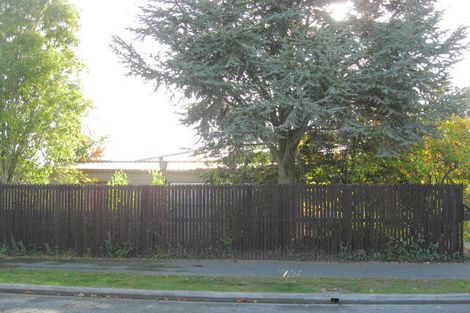 Photo of property in 9 Otara Street, Ilam, Christchurch, 8053