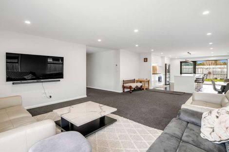 Photo of property in 44 Freedom Drive, Kelvin Grove, Palmerston North, 4414