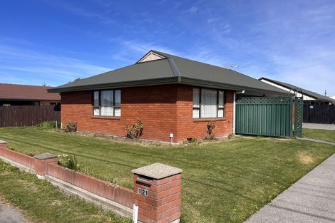 Photo of property in 21 Wilson Street, Islington, Christchurch, 8042