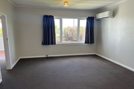 Photo of property in 23 Johnston Street, Foxton, 4814