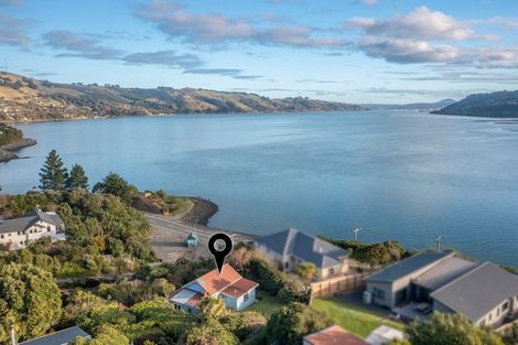 Photo of property in 1 Luss Road, Company Bay, Dunedin, 9014