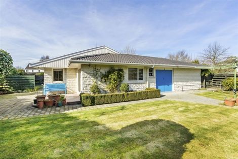 Photo of property in 16 Stormont Place, Avonhead, Christchurch, 8042