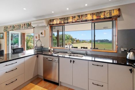 Photo of property in 281a Lund Road, Aongatete, 3178